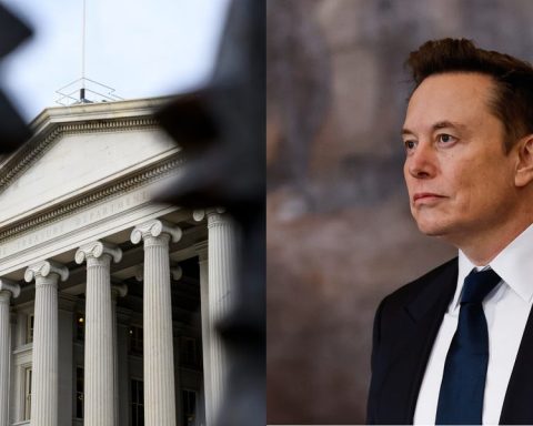 Significant Exits: Federal Leaders Clash with DOGE