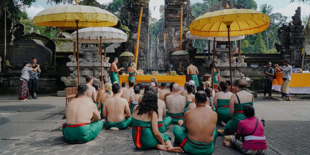 Pathway to Prosperity: 5 Days with 50 Financial Visionaries in Bali