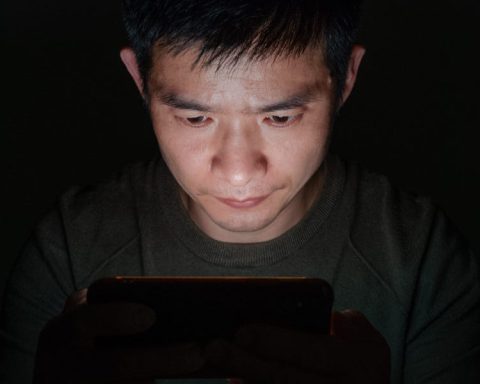 Crypto Crisis: The Hidden Cost of Digital Obsession on Marriage