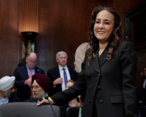 <title>DOJ's Leading Trump Nominee: Former X Content Creator with $43,531 Earnings</title>