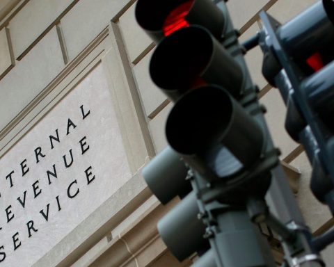 Steer Clear of These 4 Red Flags to Prevent an IRS Audit This Tax Season