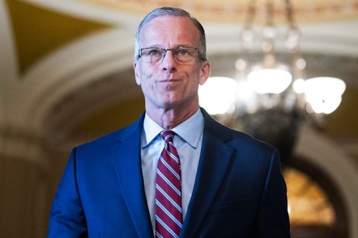 Senate Approves $13 Billion Cut in Non-Defense Spending to Avert Shutdown