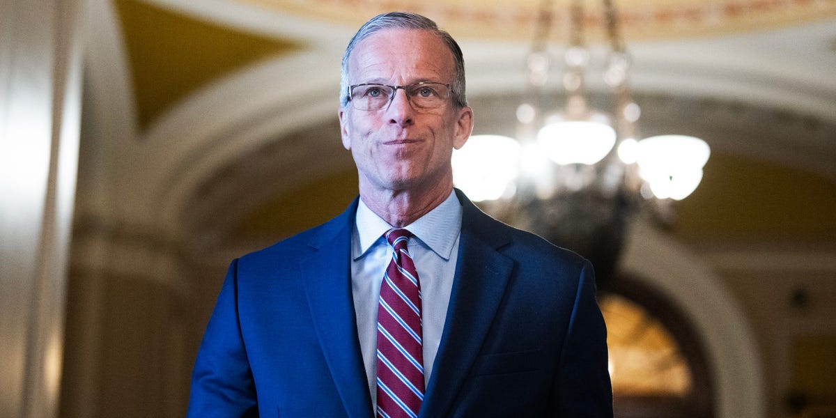 Senate Approves $13 Billion Cut in Non-Defense Spending to Avert Shutdown
