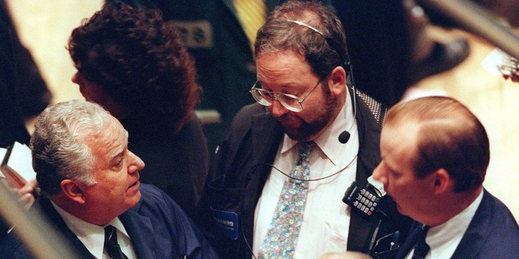 Surviving the Digital Frenzy: 25 Years of Market Wisdom