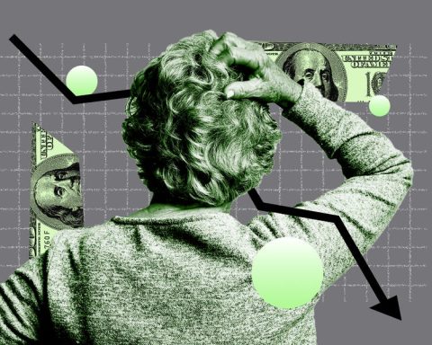 Retiree Trust in Trump's Economic Plan During Market Uncertainty