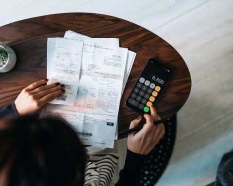 Empowered Finances: A Woman's Guide to Tax Season