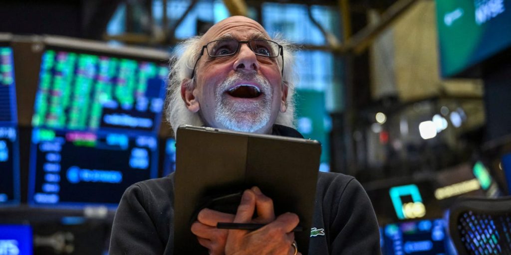 UBS Remains Optimistic on US Equities Despite Economic Challenges