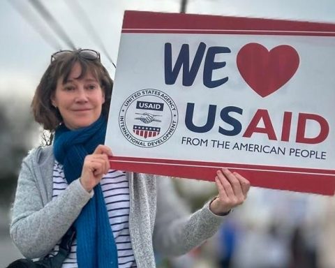 <title>Support for USAID: A Voice of Advocacy</title>
