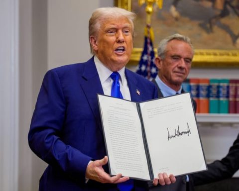 Controversial Figure in American Politics: Donald Trump